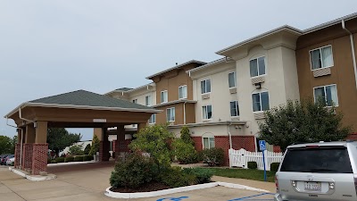 Photos of Holiday Inn Express Boonville
