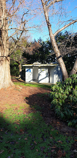 Naish Park Public Toilets - Thumbnail
