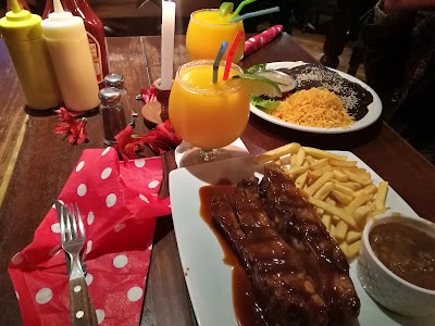 Photos of Highlanders Country Tex-Mex