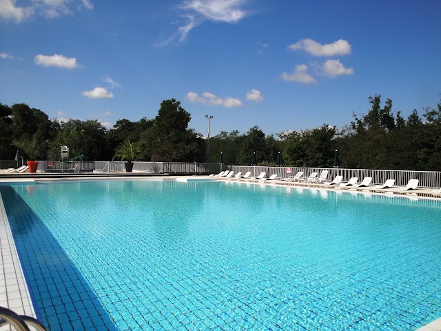 Piscine intercommunale de Charbonnière-Les-Bains, La Tour-De-Salvagny et Marcy-L'Etoile