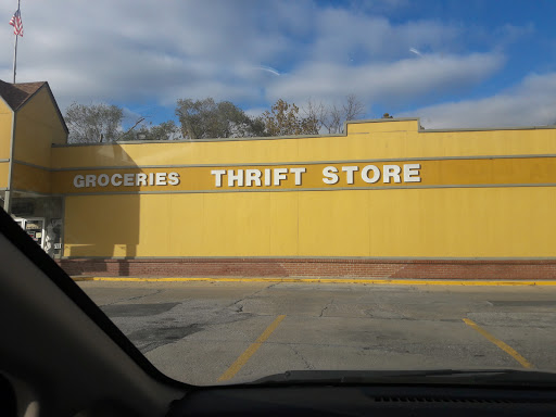 Chuck’s Animals in Need Thrift Store - Thumbnail