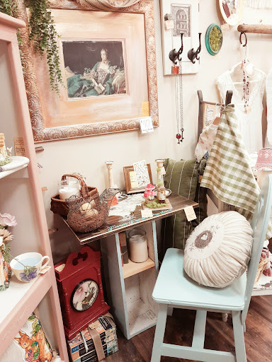 The Honey Orchard House Gallery - United States