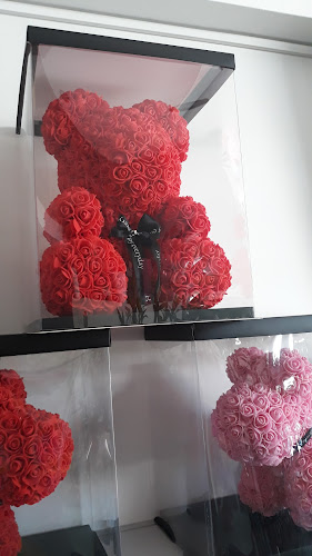 Opinii despre The Rose flowers & feelings în Νέα Σμύρνη - Ανθοπωλείο