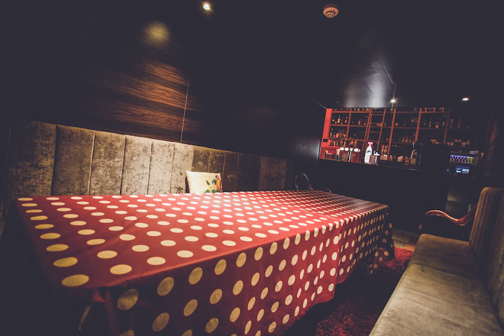 Tiki Bar & Darts Den by null