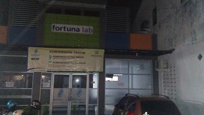 Photos of Fortuna Lab