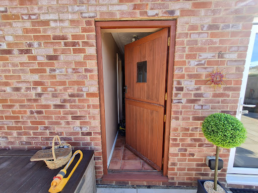 PJL Plumbing & Bathrooms - Thumbnail