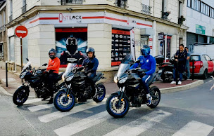 Photo n°18 de Antilock Montrouge (92) - Accessoiriste & High-tech 2 roues à Montrouge (Magasin de pièces et d'accessoires pour motos)