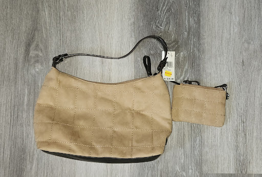 Clothespin Consignment - Thumbnail