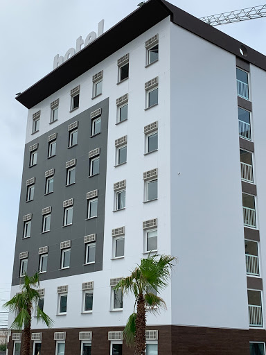 Hotel Hi! Aeropuerto $999.00