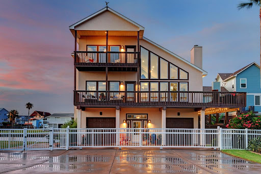 1st Texas Realtors Gallery - United States