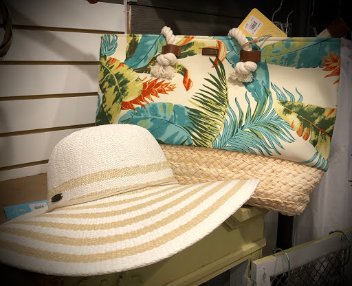 Cove West Boutique - Thumbnail