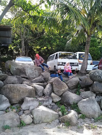 Photos of Pelabuhan Simanindo (Harbour)