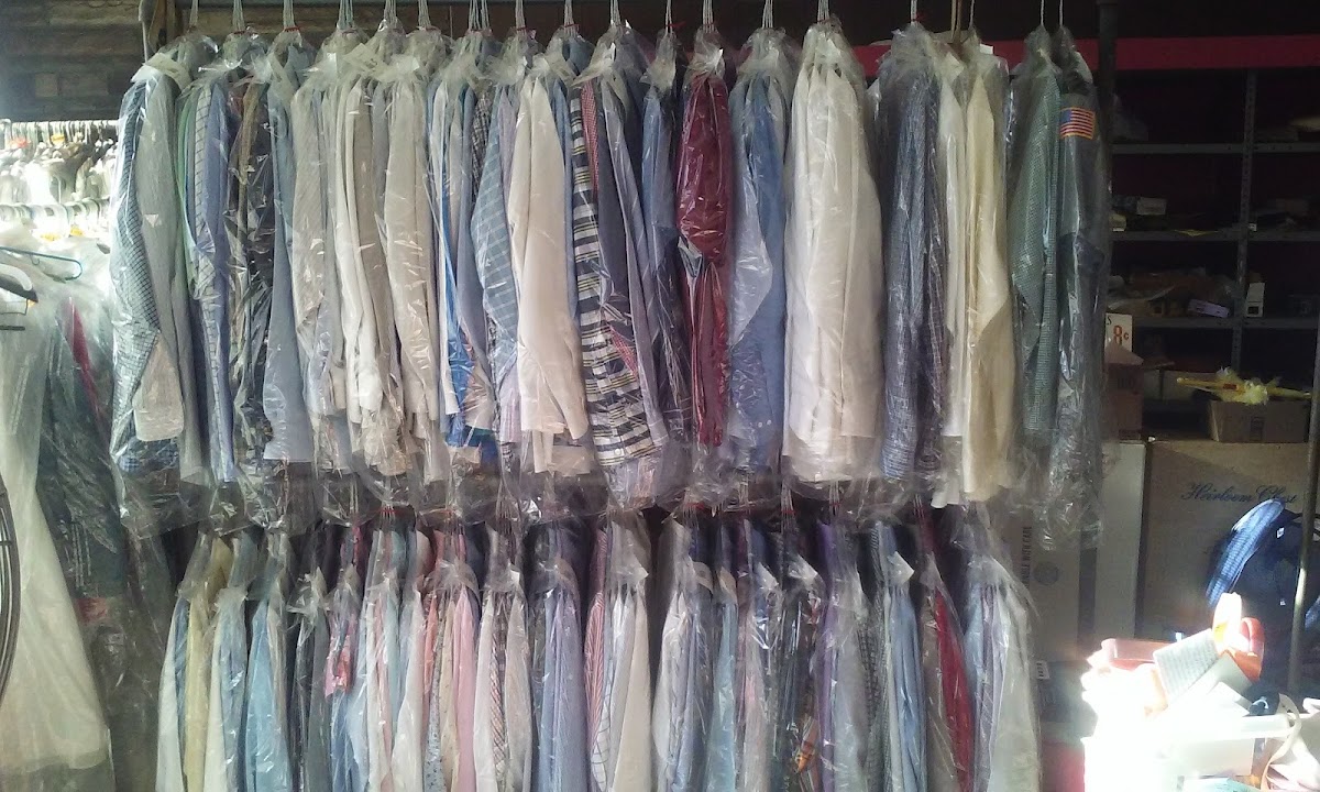 Supreme Laundry And Dry Cleaners laundromat interior in Scranton, PA