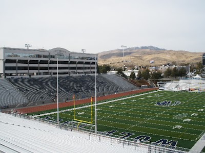 Mackay Stadium