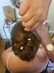 Photo n°19 de Le Salon - Prix maîtrisés et RDV individualisé - Barbier Coiffeur hommes, femmes, enfants - Le Salon by Fanny Detré à La Fère (Barbier)