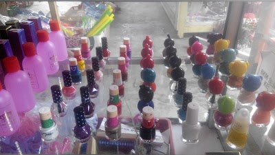 Photos of Toko Dewwy_Accessories