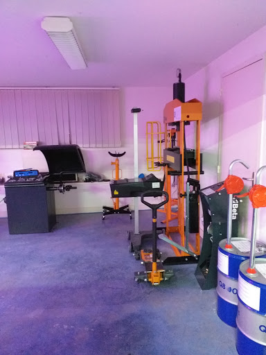 Garage Damien - Thumbnail