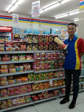 Indomaret Taman Royal 2, Author: Ogen Jr