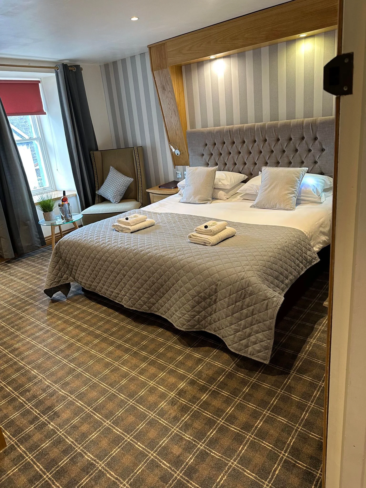 The Nithsdale Hotel