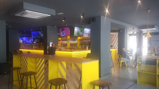 corner sport bar