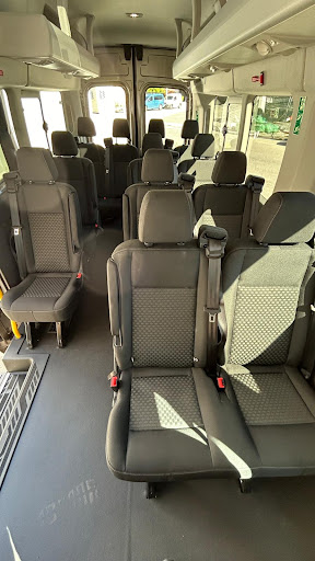 Premium Shuttles - Visual