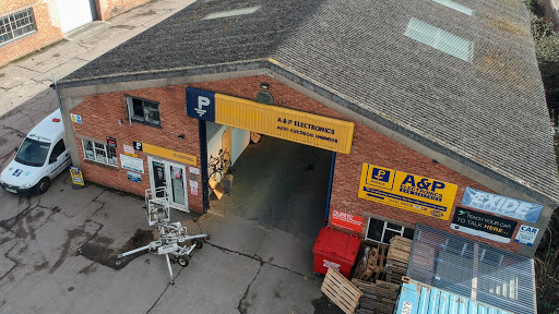 A & P Electronics - Visual