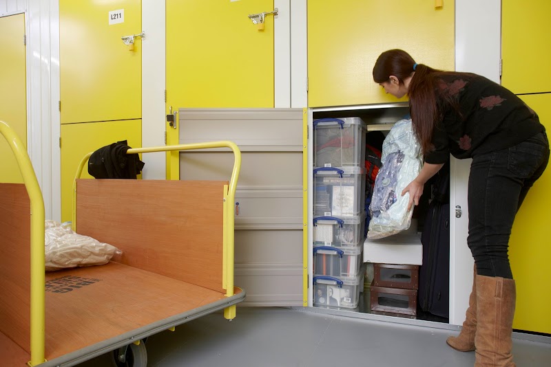 Big Yellow Self Storage Poole photo 3