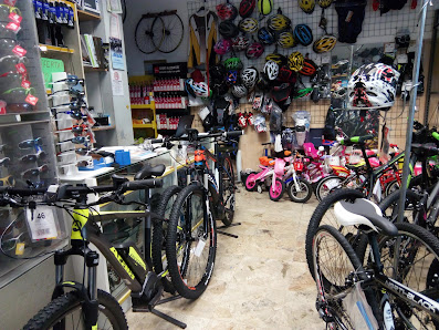 Effebì cicli Via Aurelia Ponente, 50, 18018 Taggia IM, Italia