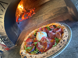 Photo n°2 de Pizzeria Villa palmiers à Chimilin (Restaurant italien)