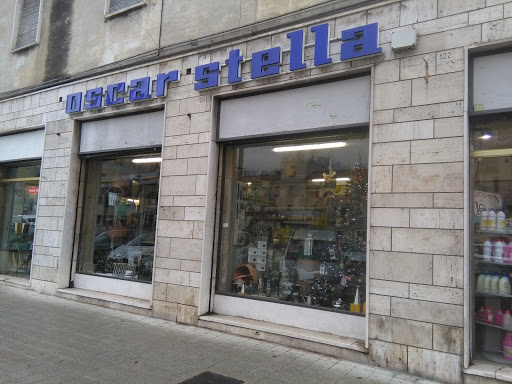 Stella Oscar Gallery - Italy