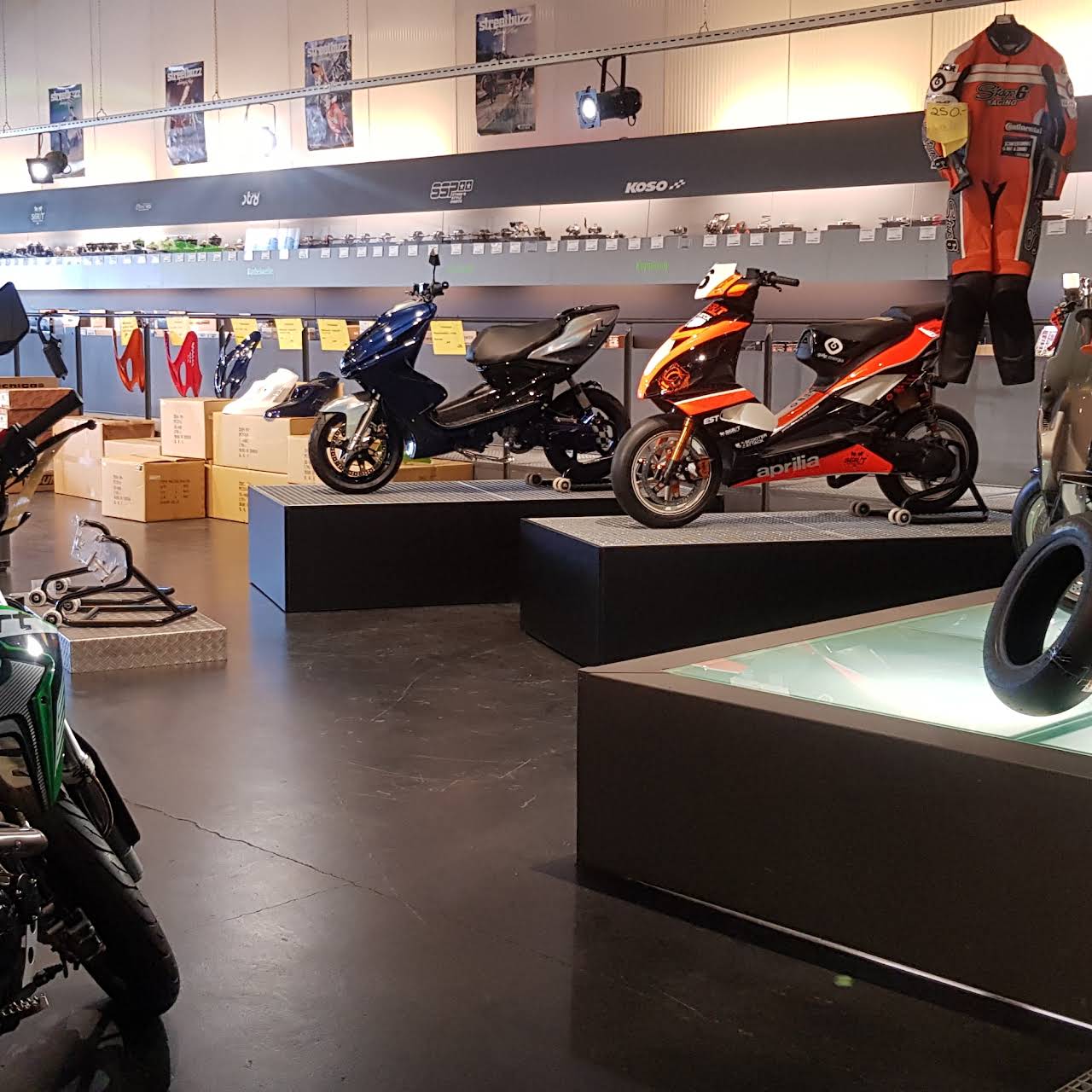 SCOOTER-ATTACK Store Saarbrücken/Burbach - in Saarbrücken