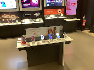Photo n°9 de Free - Boutique Strasbourg Rivetoile à Strasbourg (Opérateur téléphonique)