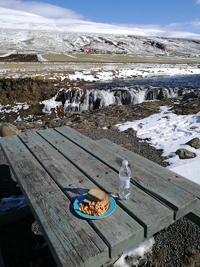 Photos of Koluglj&uacute;fur canyon