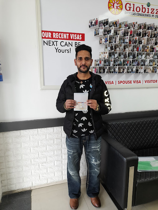 Af1qippmlze5aj0haj1en6j19aihdumtbchx0xyesb5m=s677 K No