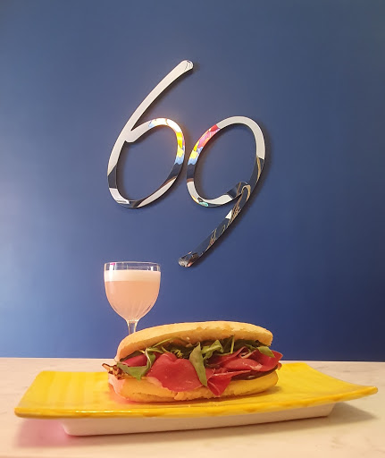 MOOD 69 - Visual