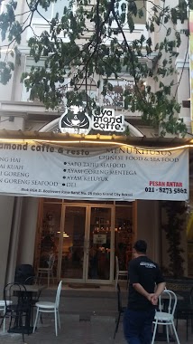 Dyamond caffe and Resto, Author: Belajar Mandiri