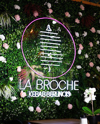 Photo n°52 de La Broche - Kebab Berlinois Paris 5 à Paris (Restaurant de döner kebab)