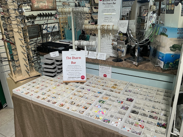 Artisan House Gifts by null