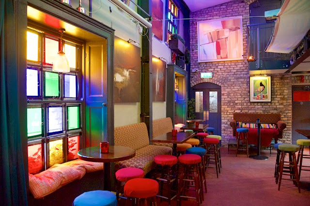 Slattery's Pub D4