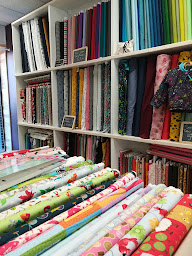 Photo n°6 de LES DAMES DE PIQUE à Nort-sur-Erdre (Magasin de machines à coudre)