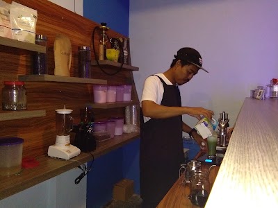Photos of Billy Kedai