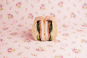 Photo n°79 de Boulangerie Feuillette à Saint-Gilles-Croix-de-Vie (Salon de thé)