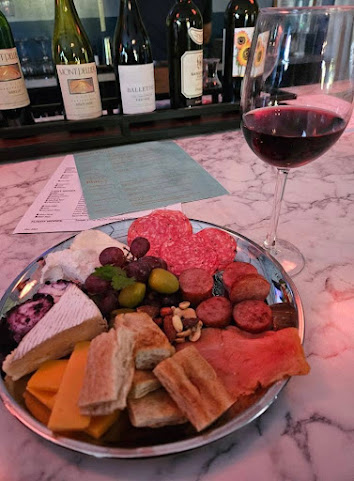 Moods. Wine Bar and Bistro by null