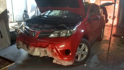 EKC Automotriz