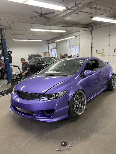 J.P. AUTO BODY - Thumbnail