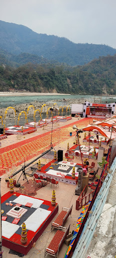 #ganga ji #wedding near ganga#keshav nandan# Theshivaay# uttrakhand # travel # Laxman jhula # ram… post image