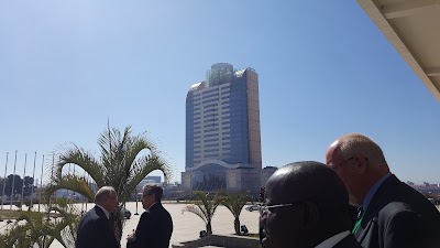 Photos of H&Ocirc;TEL CINQ &Eacute;TOILES et Sheraton