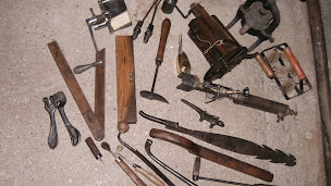 Photo n°2 de La Bifurcation à Poids-de-Fiole (Magasin d'antiquités)