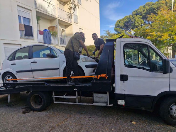 Photo publiée sur la fiche Google de Epaviste dépannage 83| Enlèvement d'épave Gratuit, Toulon