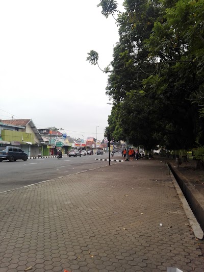 Photos of Alun Alun Kec. Purworejo